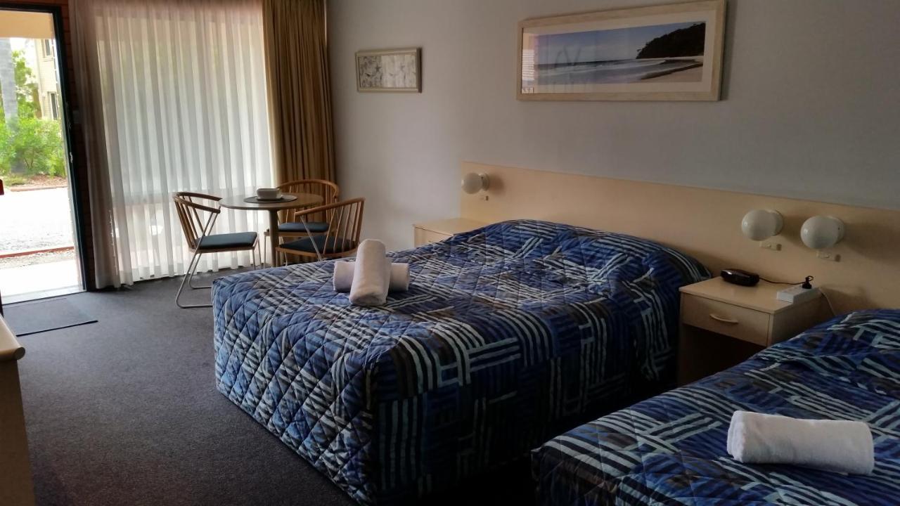 Dolphins Of Mollymook Motel Eksteriør bilde